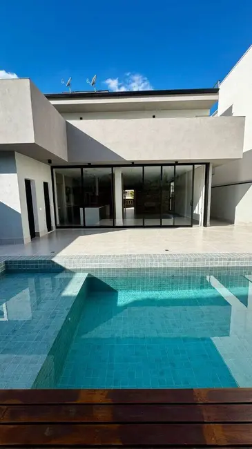 Foto 1 de Casa com 3 quartos à venda, 262m2 em Swiss Park, Campinas - SP