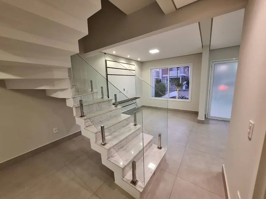 Foto 5 de Casa com 3 quartos à venda, 144m2 em Vila Sonia, Valinhos - SP