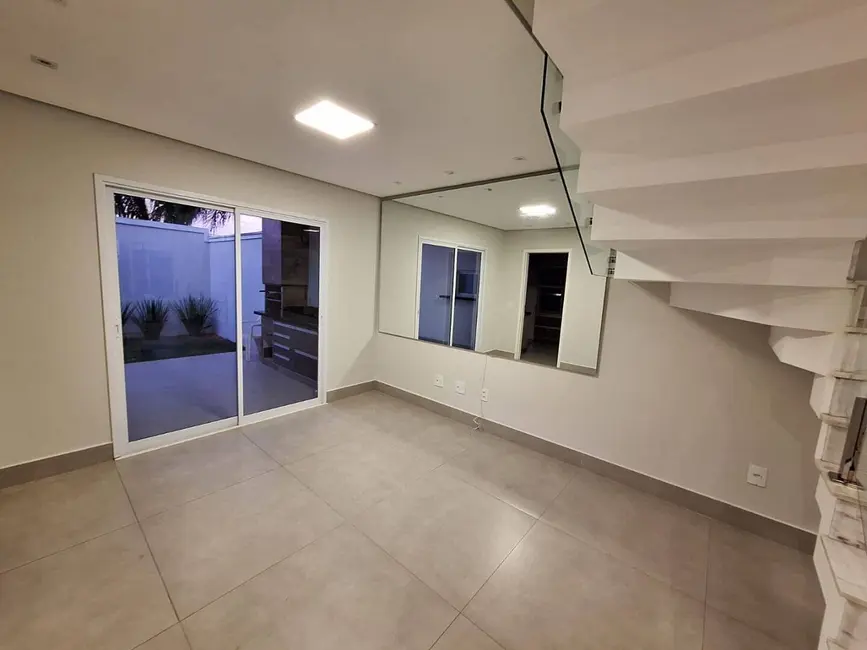 Foto 3 de Casa com 3 quartos à venda, 144m2 em Vila Sonia, Valinhos - SP