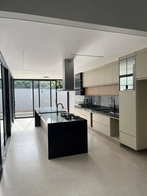 Foto 4 de Casa com 3 quartos à venda, 234m2 em Colina dos Pinheiros, Valinhos - SP