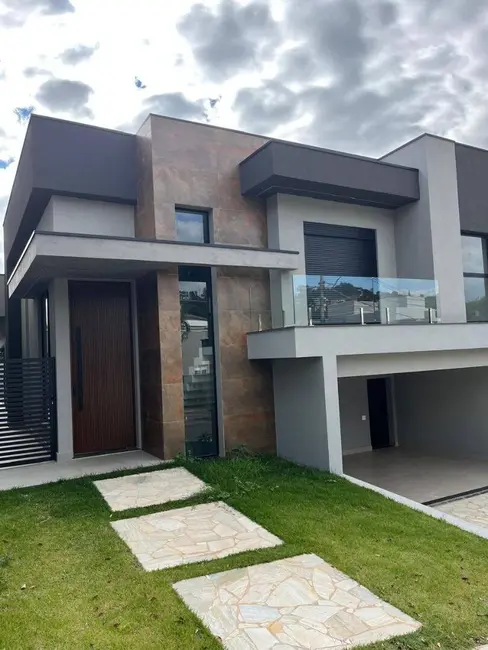 Foto 2 de Casa com 3 quartos à venda, 234m2 em Colina dos Pinheiros, Valinhos - SP