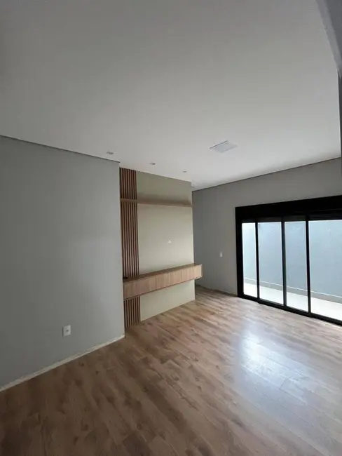 Foto 9 de Casa com 3 quartos à venda, 234m2 em Colina dos Pinheiros, Valinhos - SP