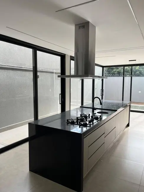 Foto 5 de Casa com 3 quartos à venda, 234m2 em Colina dos Pinheiros, Valinhos - SP