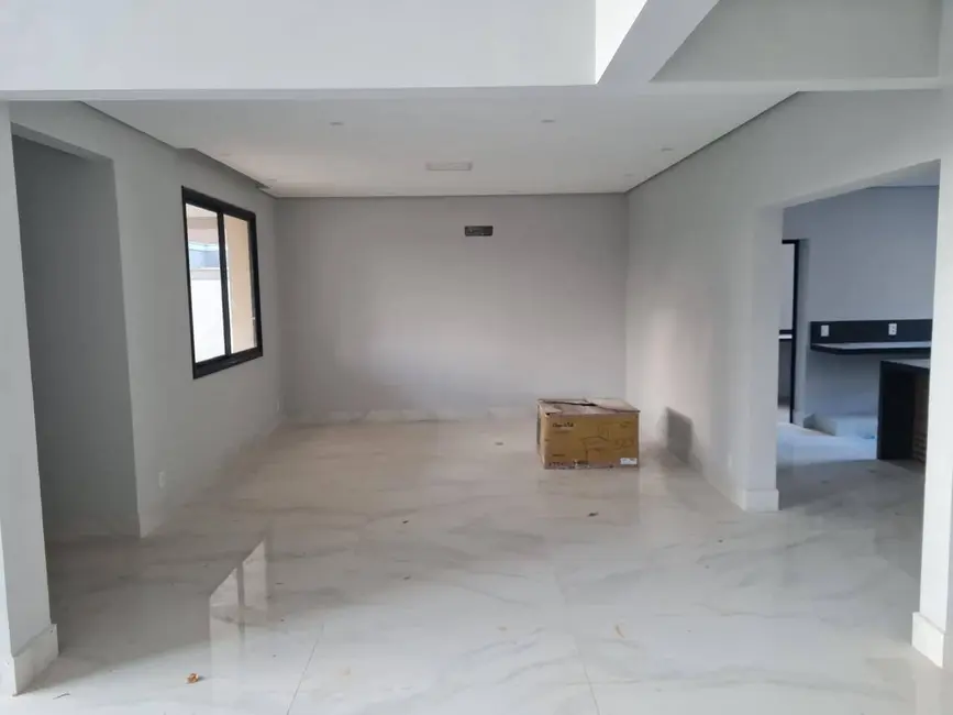 Foto 7 de Casa com 4 quartos à venda, 483m2 em Valinhos - SP