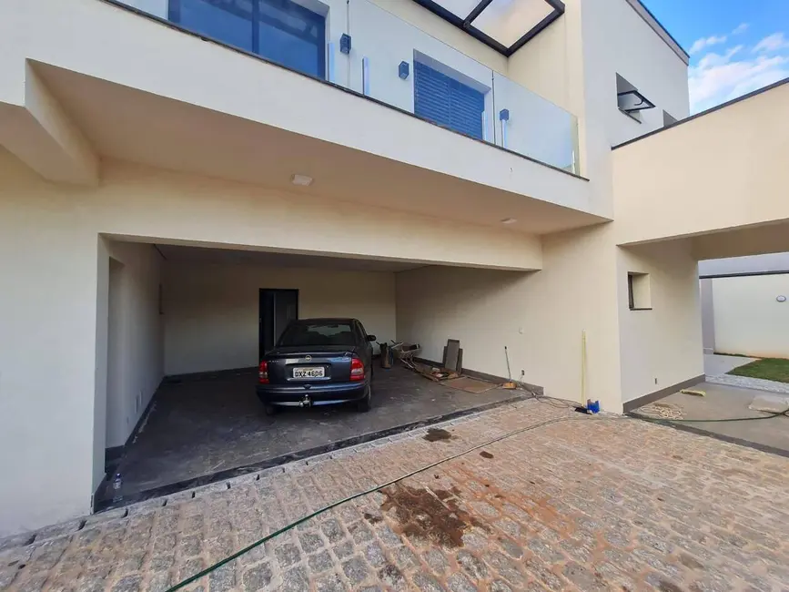 Foto 6 de Casa com 4 quartos à venda, 483m2 em Valinhos - SP