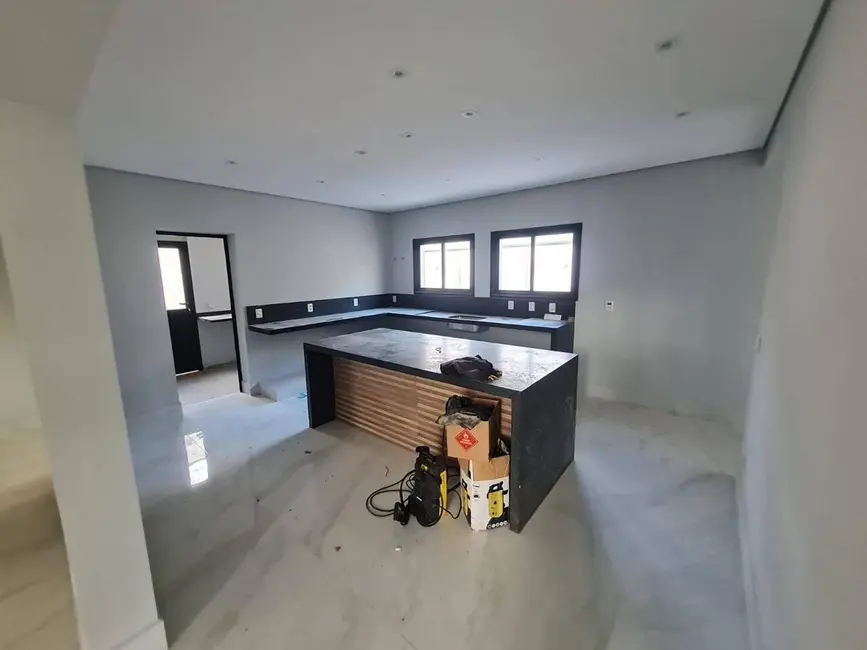 Foto 8 de Casa com 4 quartos à venda, 483m2 em Valinhos - SP