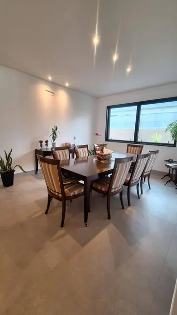 Foto 8 de Casa com 4 quartos à venda, 372m2 em Jardim Paiquerê, Valinhos - SP