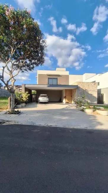 Foto 2 de Casa com 4 quartos à venda, 372m2 em Jardim Paiquerê, Valinhos - SP