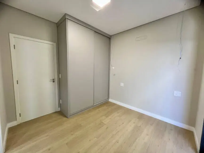 Foto 4 de Casa com 3 quartos à venda, 196m2 em Valinhos - SP
