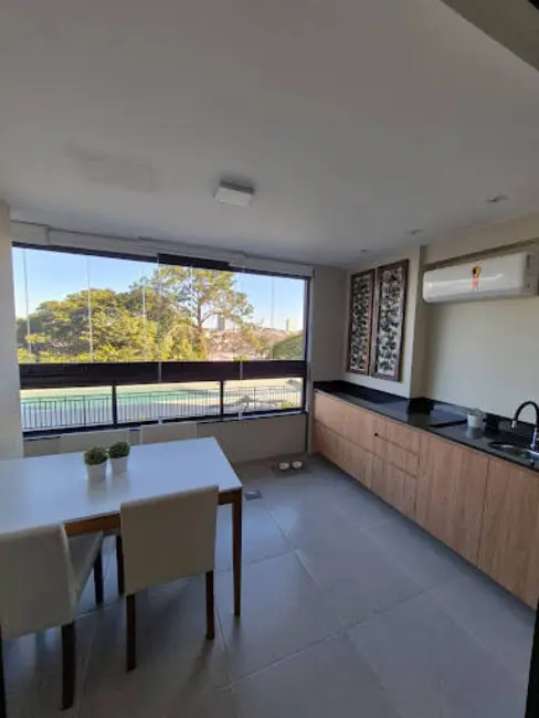 Foto 9 de Apartamento com 3 quartos à venda, 97m2 em Vila Clayton, Valinhos - SP