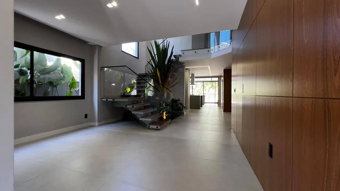 Foto 8 de Casa com 4 quartos à venda, 360m2 em Loteamento Residencial Fazenda São José,  - SP