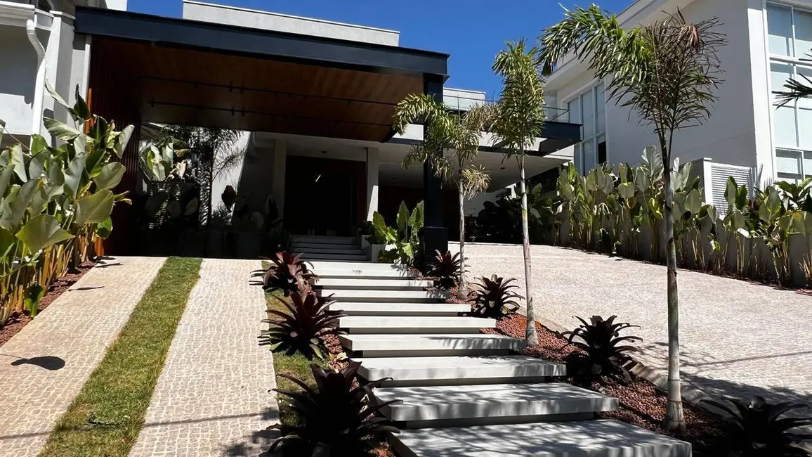 Foto 9 de Casa com 4 quartos à venda, 360m2 em Loteamento Residencial Fazenda São José,  - SP