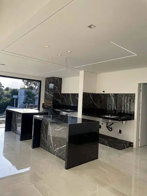 Casa com 3 quartos à venda, 230m2 em Vila Pagano, Valinhos - SP - imagem 8 Foto 8 de Casa com 3 quartos à venda, 230m2 em Vila Pagano, Valinhos - SP