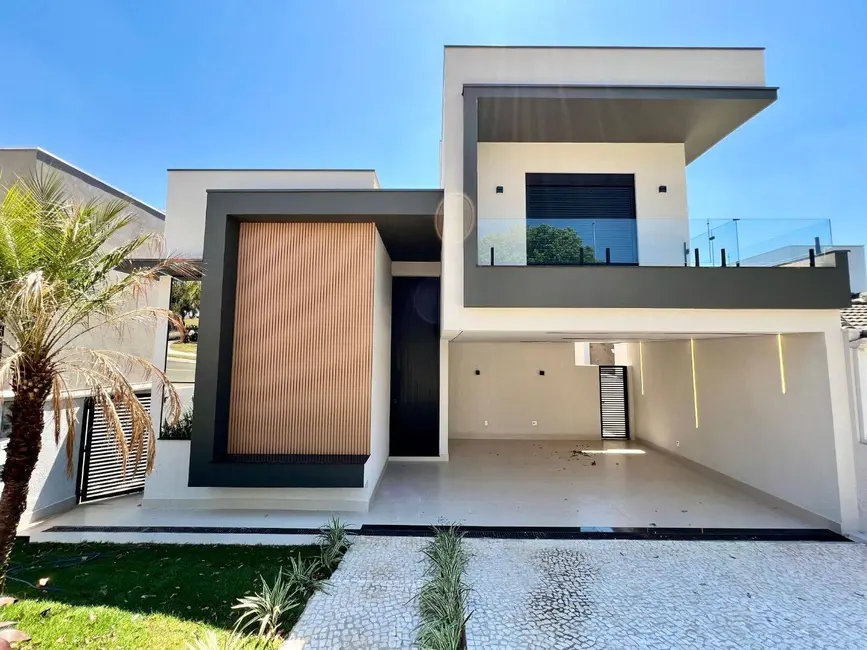 Casa de Condomínio com 4 quartos à venda, 319m2 em Valinhos - SP - imagem 2 Foto 2 de Casa de Condomínio com 4 quartos à venda, 319m2 em Valinhos - SP