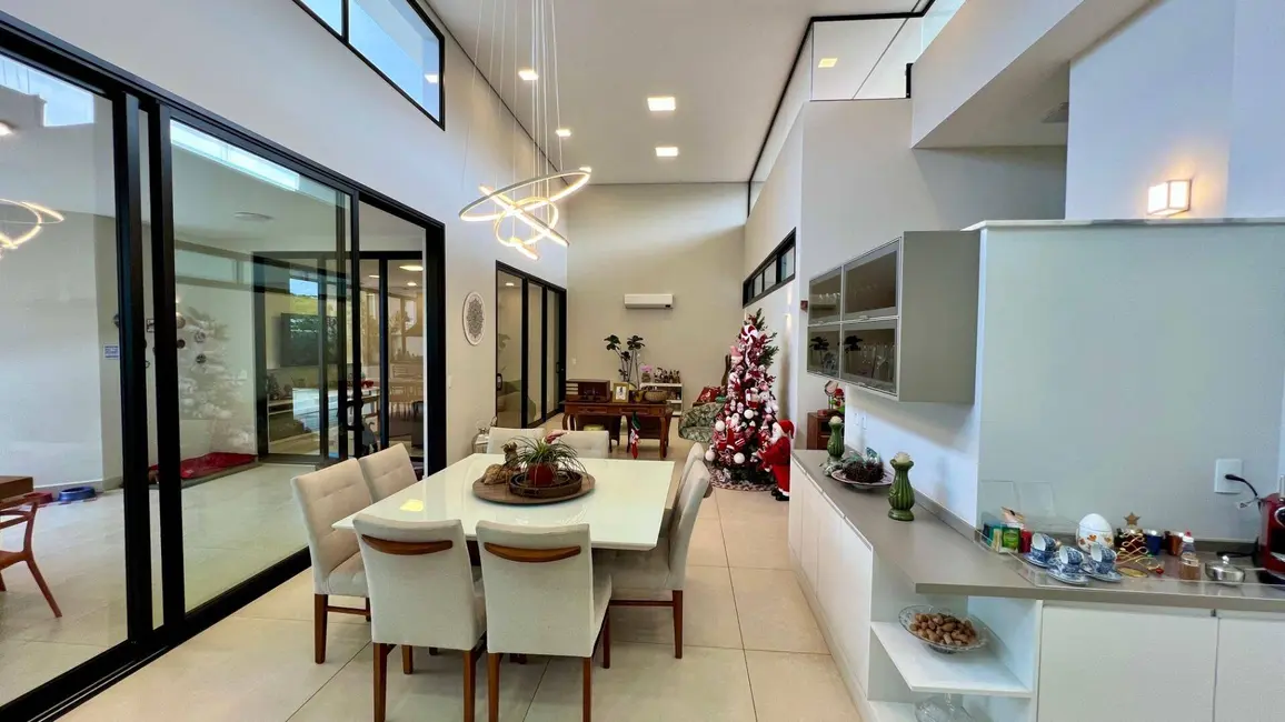Foto 7 de Casa de Condomínio com 3 quartos à venda, 313m2 em Loteamento Porto Seguro Village, Valinhos - SP