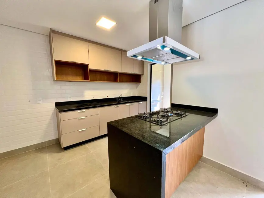 Foto 8 de Casa de Condomínio com 3 quartos à venda, 145m2 em Chácaras Silvania, Valinhos - SP