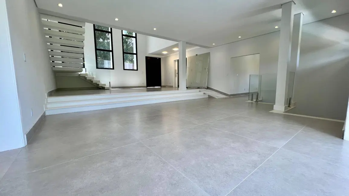 Casa de Condomínio com 5 quartos à venda, 760m2 em Vale do Itamaracá, Valinhos - SP - imagem 7 Foto 7 de Casa de Condomínio com 5 quartos à venda, 760m2 em Vale do Itamaracá, Valinhos - SP