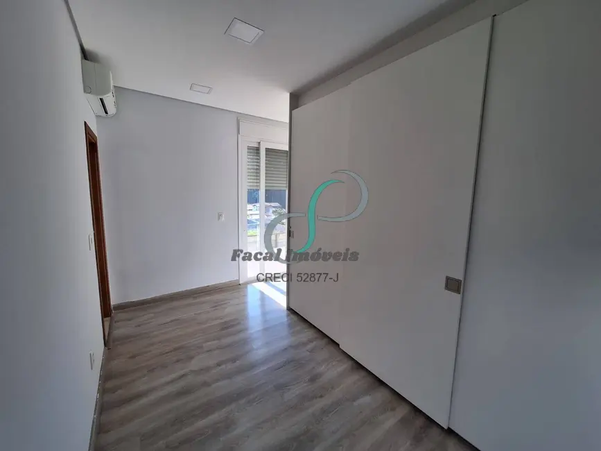 Foto 9 de Casa de Condomínio com 3 quartos à venda, 891m2 em Vinhedo - SP