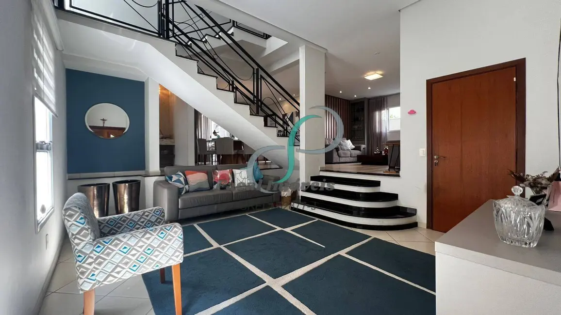 Foto 5 de Casa de Condomínio com 4 quartos à venda, 297m2 em Valinhos - SP