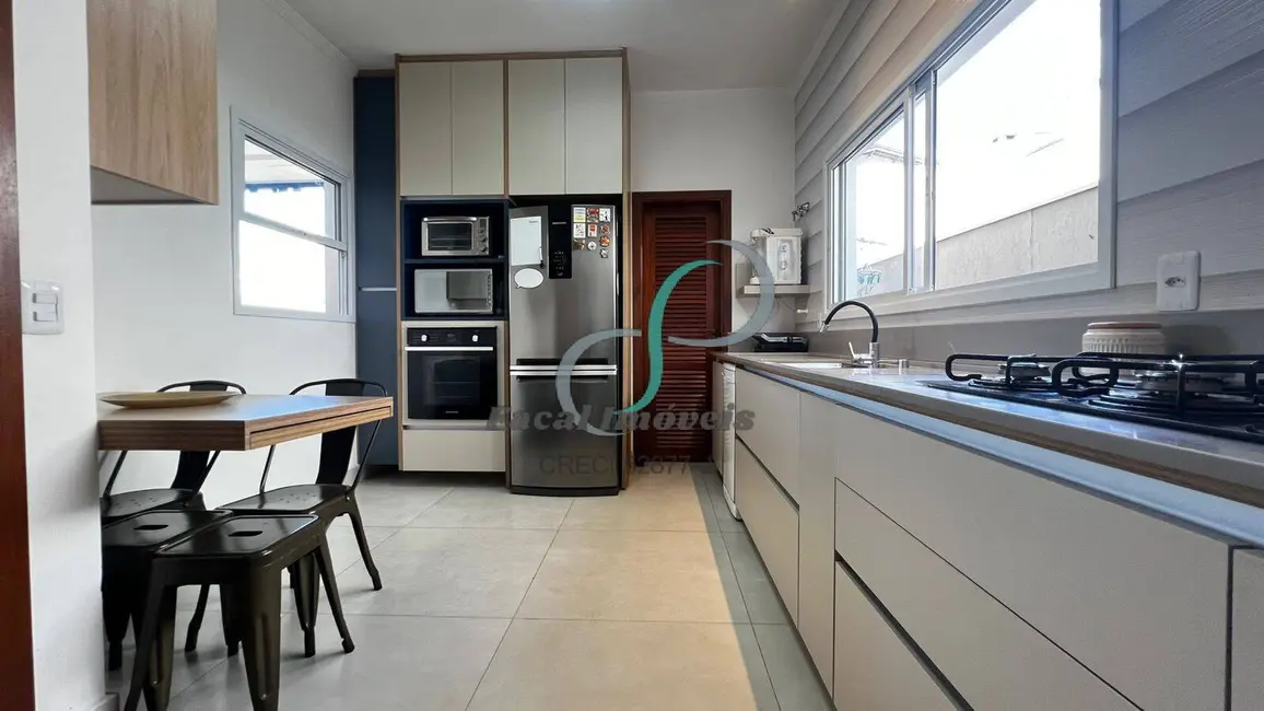 Foto 9 de Casa de Condomínio com 4 quartos à venda, 297m2 em Valinhos - SP