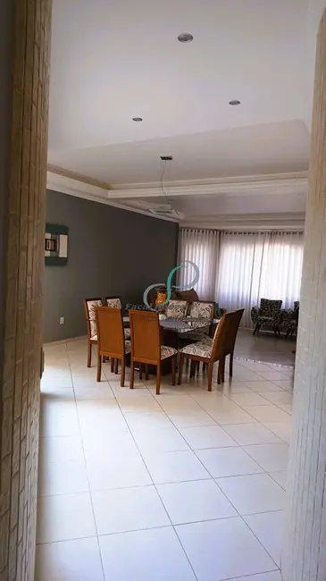 Foto 7 de Casa com 3 quartos à venda, 200m2 em Jardim Panorama, Valinhos - SP