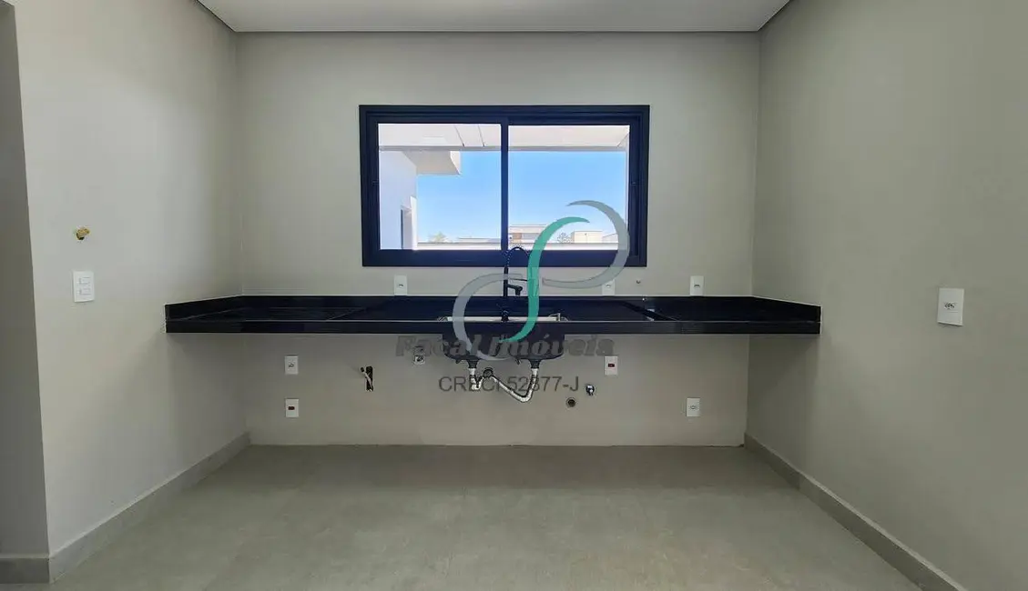 Foto 9 de Casa de Condomínio com 4 quartos à venda, 300m2 em Roncáglia, Valinhos - SP