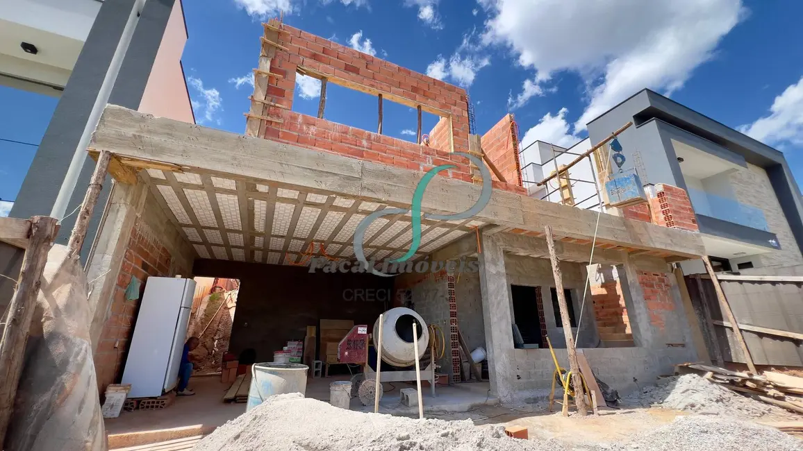 Foto 2 de Casa de Condomínio com 3 quartos à venda, 300m2 em Roncáglia, Valinhos - SP