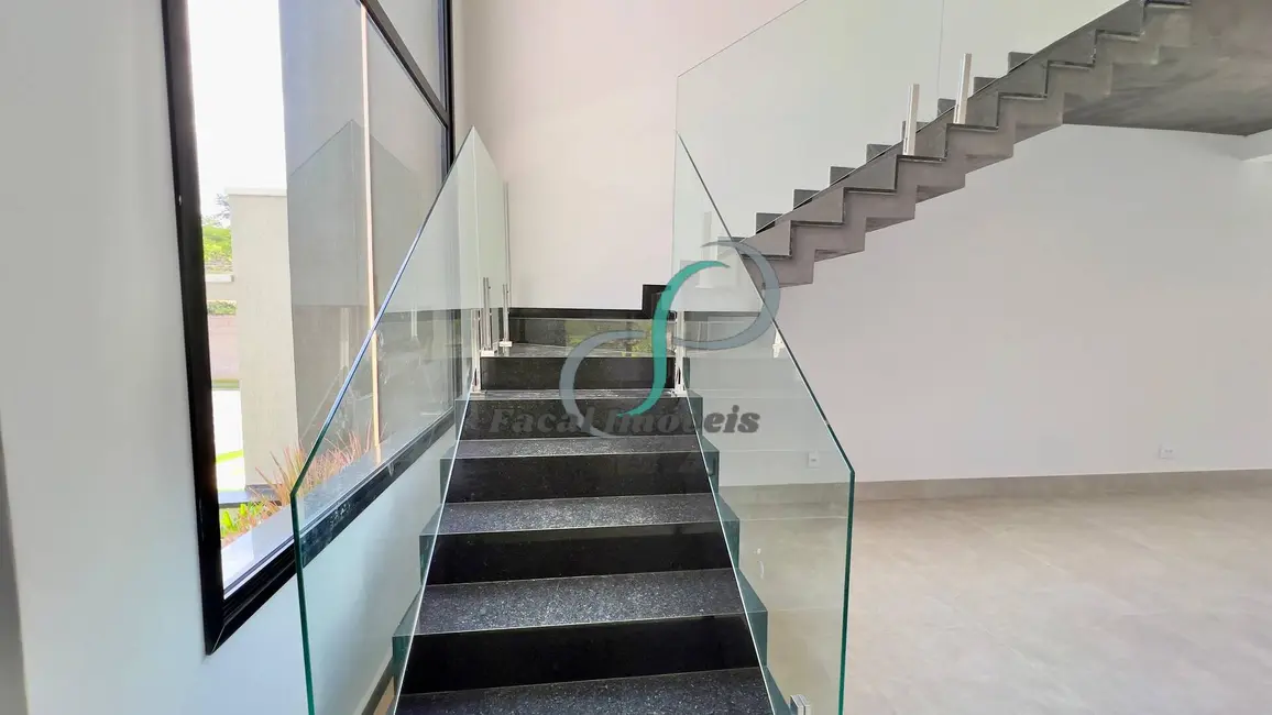 Foto 6 de Casa de Condomínio com 3 quartos à venda, 308m2 em Valinhos - SP