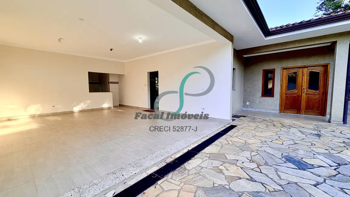 Casa com 3 quartos à venda, 230m2 em Sítio Recreio dos Cafezais, Valinhos - SP - imagem 6 Foto 6 de Casa com 3 quartos à venda, 230m2 em Sítio Recreio dos Cafezais, Valinhos - SP