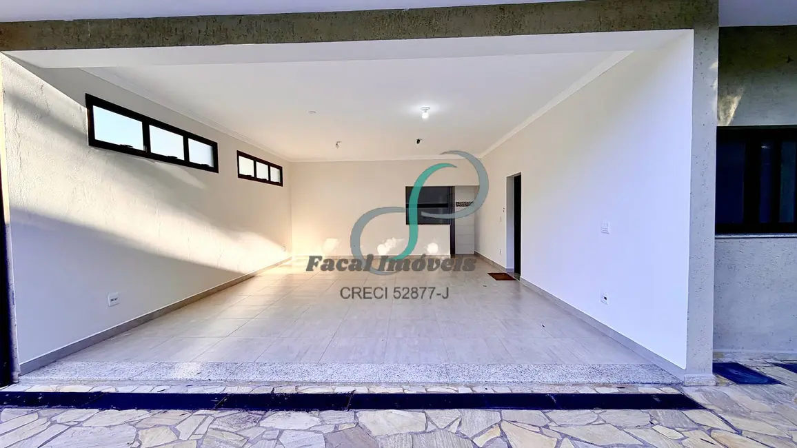 Casa com 3 quartos à venda, 230m2 em Sítio Recreio dos Cafezais, Valinhos - SP - imagem 7 Foto 7 de Casa com 3 quartos à venda, 230m2 em Sítio Recreio dos Cafezais, Valinhos - SP