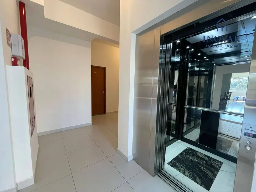 Foto 3 de Sala Comercial para alugar, 28m2 em Sao Jose Dos Campos - SP