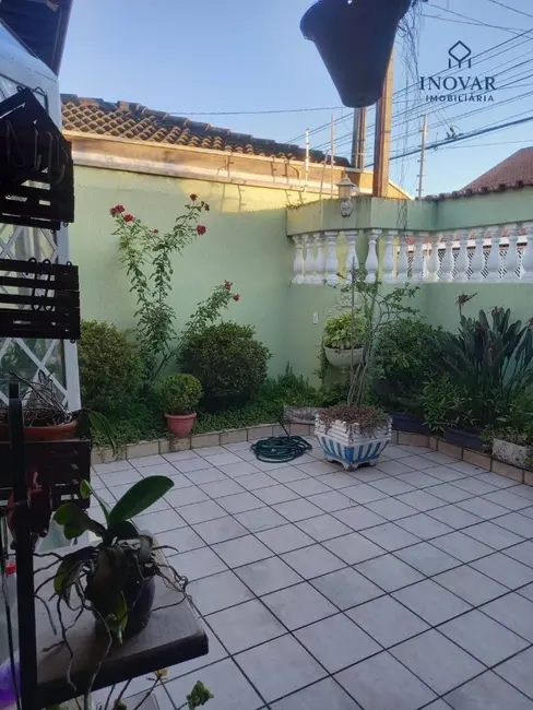 Casa com 3 quartos à venda, 197m2 em Sao Jose Dos Campos - SP - imagem 8 Foto 8 de Casa com 3 quartos à venda, 197m2 em Sao Jose Dos Campos - SP