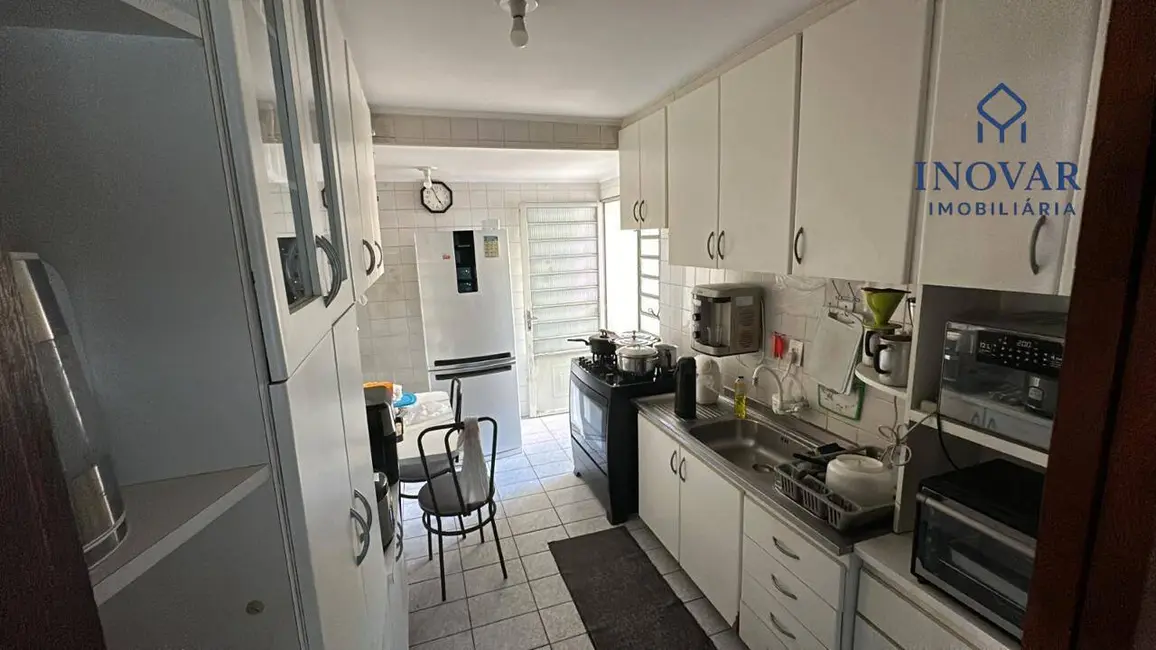 Casa com 4 quartos à venda, 150m2 em Sao Jose Dos Campos - SP - imagem 7 Foto 7 de Casa com 4 quartos à venda, 150m2 em Sao Jose Dos Campos - SP