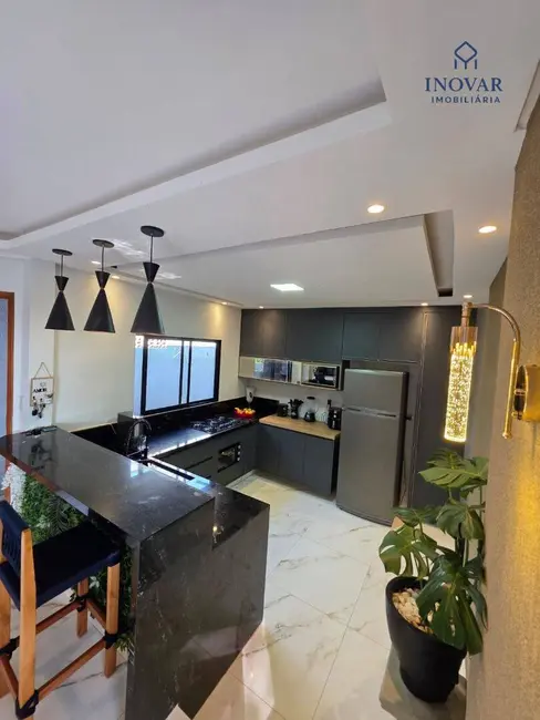 Foto 9 de Casa com 3 quartos à venda, 200m2 em Sao Jose Dos Campos - SP
