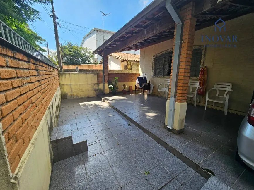 Foto 9 de Casa com 3 quartos à venda, 200m2 em Sao Jose Dos Campos - SP