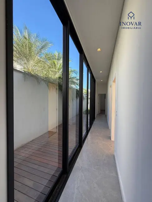 Casa com 4 quartos à venda, 329m2 em Sao Jose Dos Campos - SP - imagem 7 Foto 7 de Casa com 4 quartos à venda, 329m2 em Sao Jose Dos Campos - SP