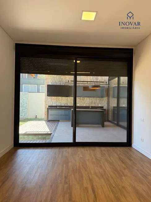 Casa com 4 quartos à venda, 329m2 em Sao Jose Dos Campos - SP - imagem 6 Foto 6 de Casa com 4 quartos à venda, 329m2 em Sao Jose Dos Campos - SP
