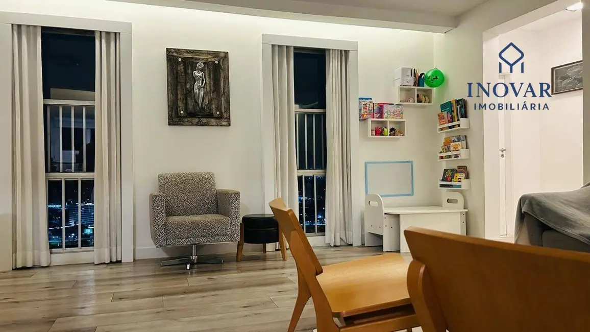 Foto 3 de Apartamento com 3 quartos à venda, 120m2 em Sao Jose Dos Campos - SP