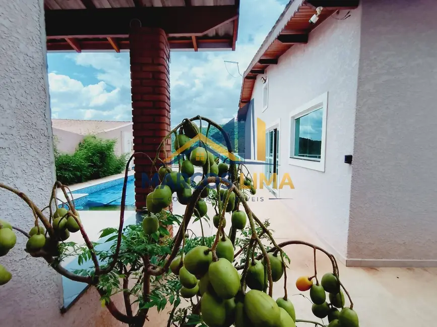 Foto 6 de Casa com 4 quartos para alugar, 300m2 em Mairipora - SP