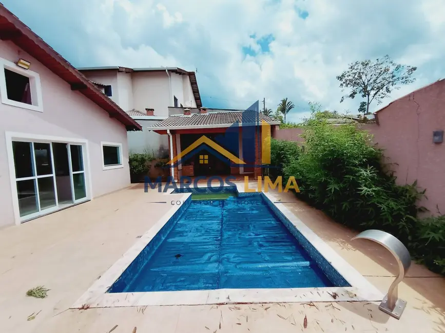 Foto 4 de Casa com 4 quartos para alugar, 300m2 em Mairipora - SP