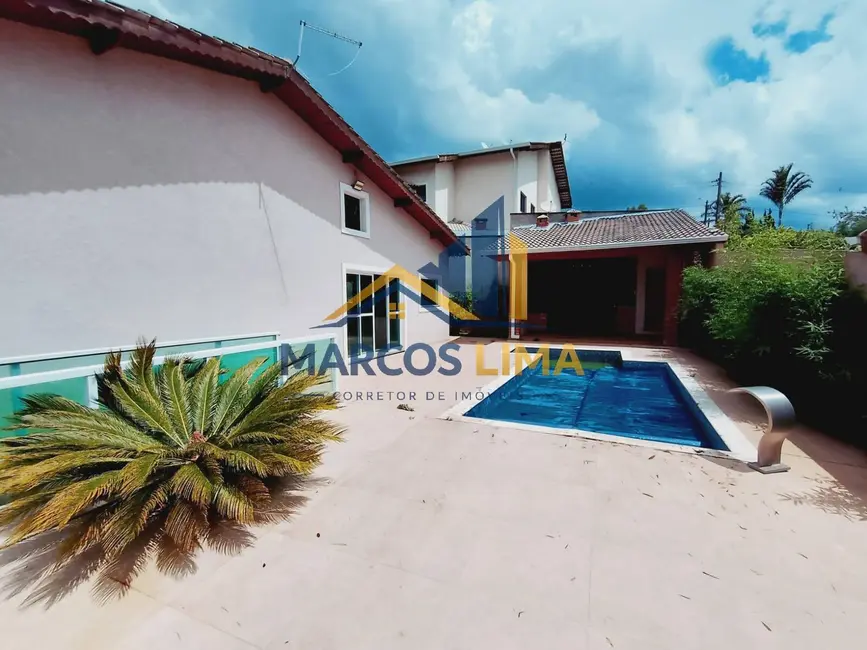Foto 3 de Casa com 4 quartos para alugar, 300m2 em Mairipora - SP