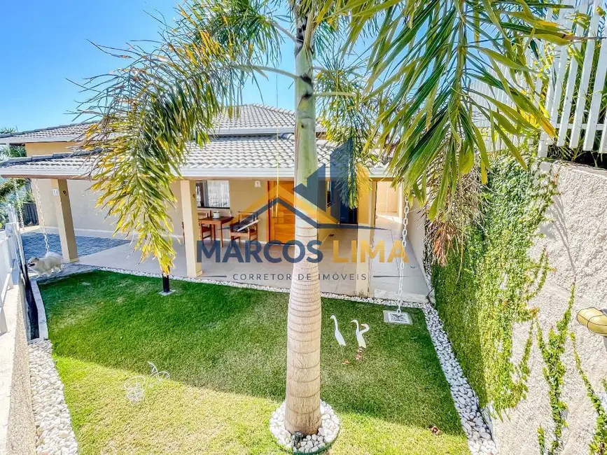 Casa de Condomínio com 3 quartos à venda, 284m2 em Rosário, Atibaia - SP - imagem 2 Foto 2 de Casa de Condomínio com 3 quartos à venda, 284m2 em Rosário, Atibaia - SP