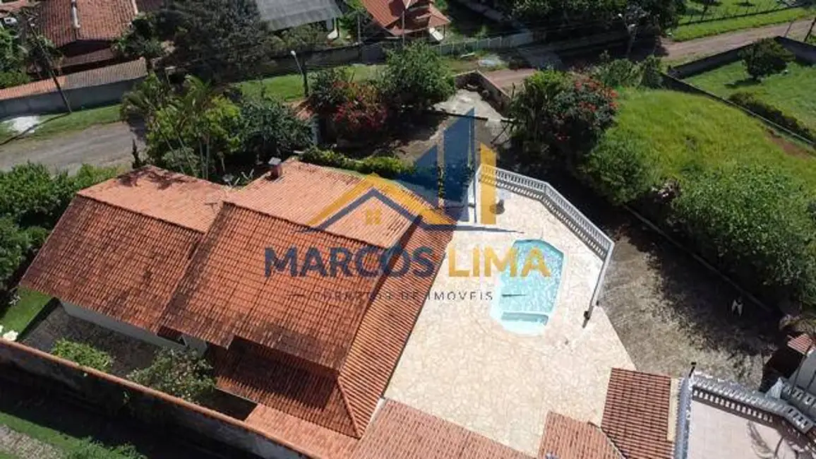 Foto 7 de Chácara com 6 quartos à venda, 1390m2 em Piracaia - SP