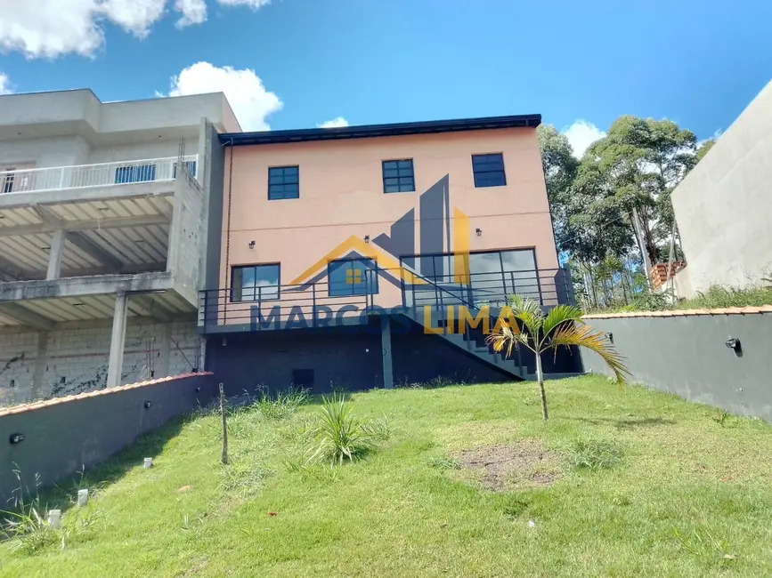 Casa de Condomínio com 3 quartos à venda, 450m2 em Portão, Atibaia - SP - imagem 2 Foto 2 de Casa de Condomínio com 3 quartos à venda, 450m2 em Portão, Atibaia - SP