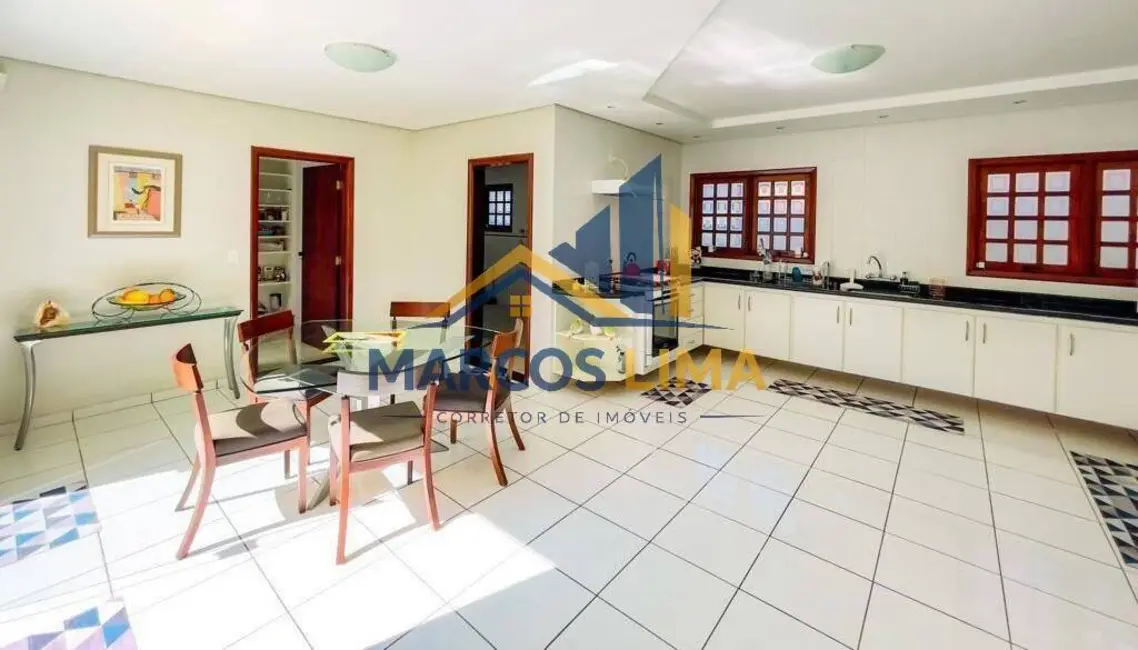 Casa de Condomínio com 4 quartos à venda, 700m2 em Portão, Atibaia - SP - imagem 5 Foto 5 de Casa de Condomínio com 4 quartos à venda, 700m2 em Portão, Atibaia - SP