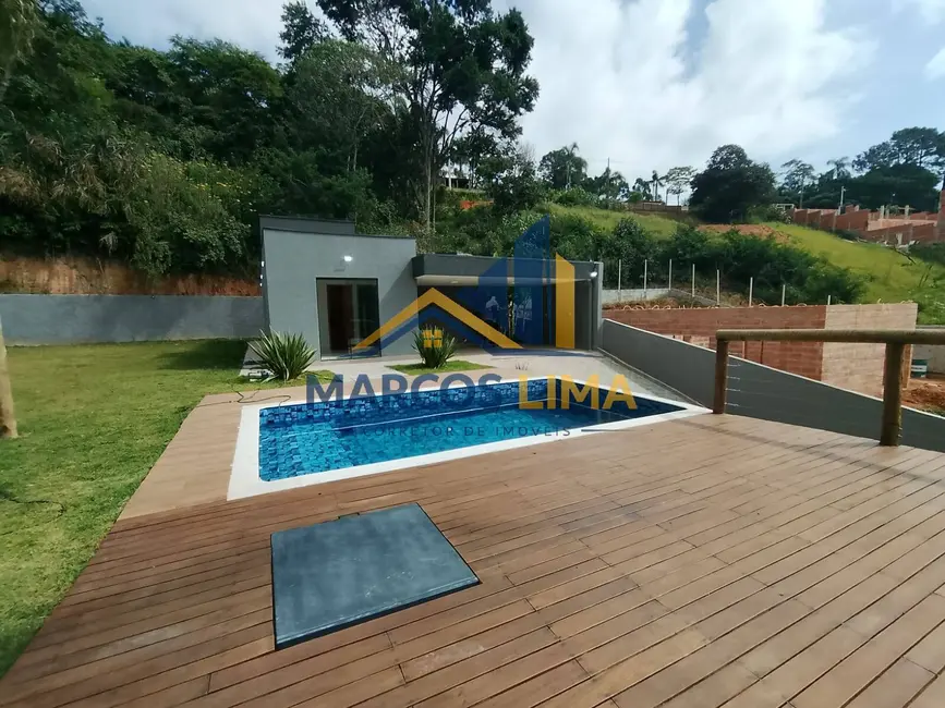 Chácara com 3 quartos à venda, 600m2 em Portão, Atibaia - SP - imagem 3 Foto 3 de Chácara com 3 quartos à venda, 600m2 em Portão, Atibaia - SP