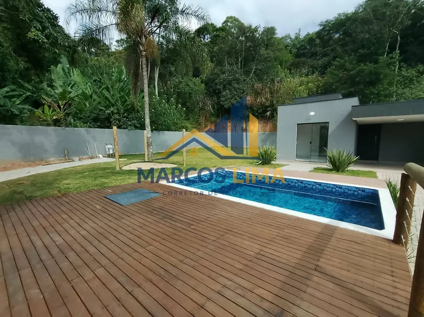 Chácara com 3 quartos à venda, 600m2 em Portão, Atibaia - SP - imagem 5 Foto 5 de Chácara com 3 quartos à venda, 600m2 em Portão, Atibaia - SP