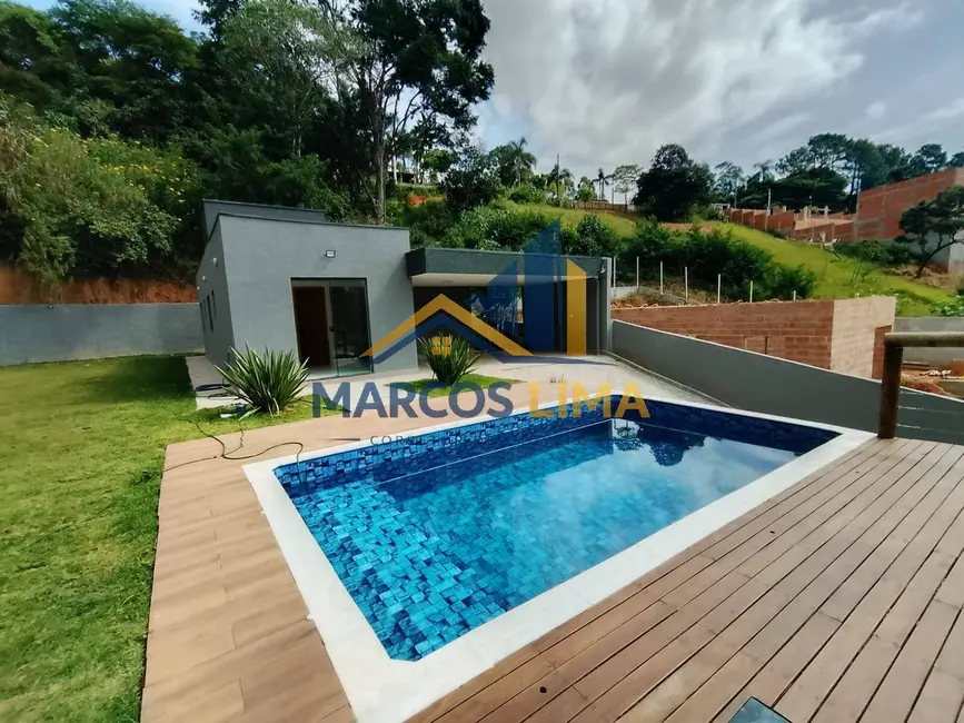 Chácara com 3 quartos à venda, 600m2 em Portão, Atibaia - SP - imagem 2 Foto 2 de Chácara com 3 quartos à venda, 600m2 em Portão, Atibaia - SP