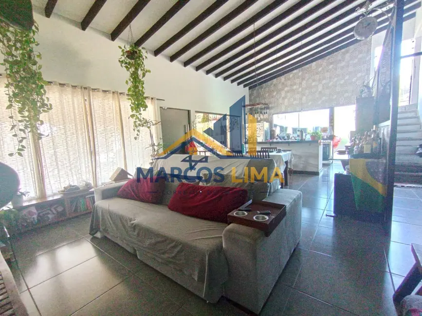 Foto 6 de Casa com 3 quartos à venda e para alugar, 500m2 em Mairipora - SP