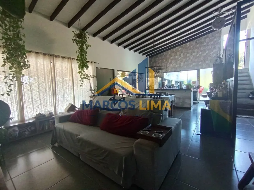 Foto 9 de Casa com 3 quartos à venda e para alugar, 500m2 em Mairipora - SP